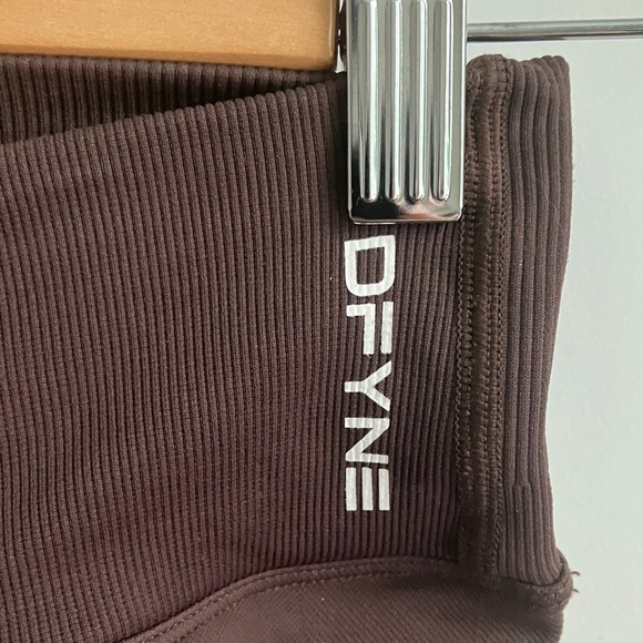 Dfyne umber defy 4.5” High-Waist Brown Bike Shorts - Picture 6 of 9